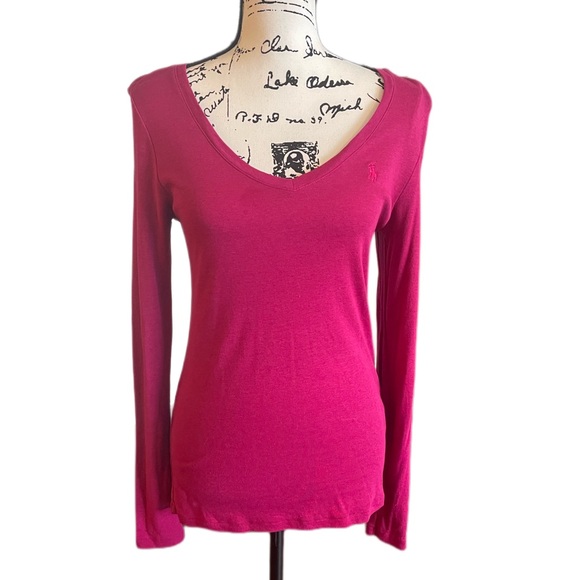 Polo Ralph Lauren Tops - Beautiful V-neck long sleeve top.